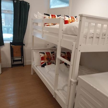 Stay In Edgware Road Guesthouse Londen Buitenkant foto