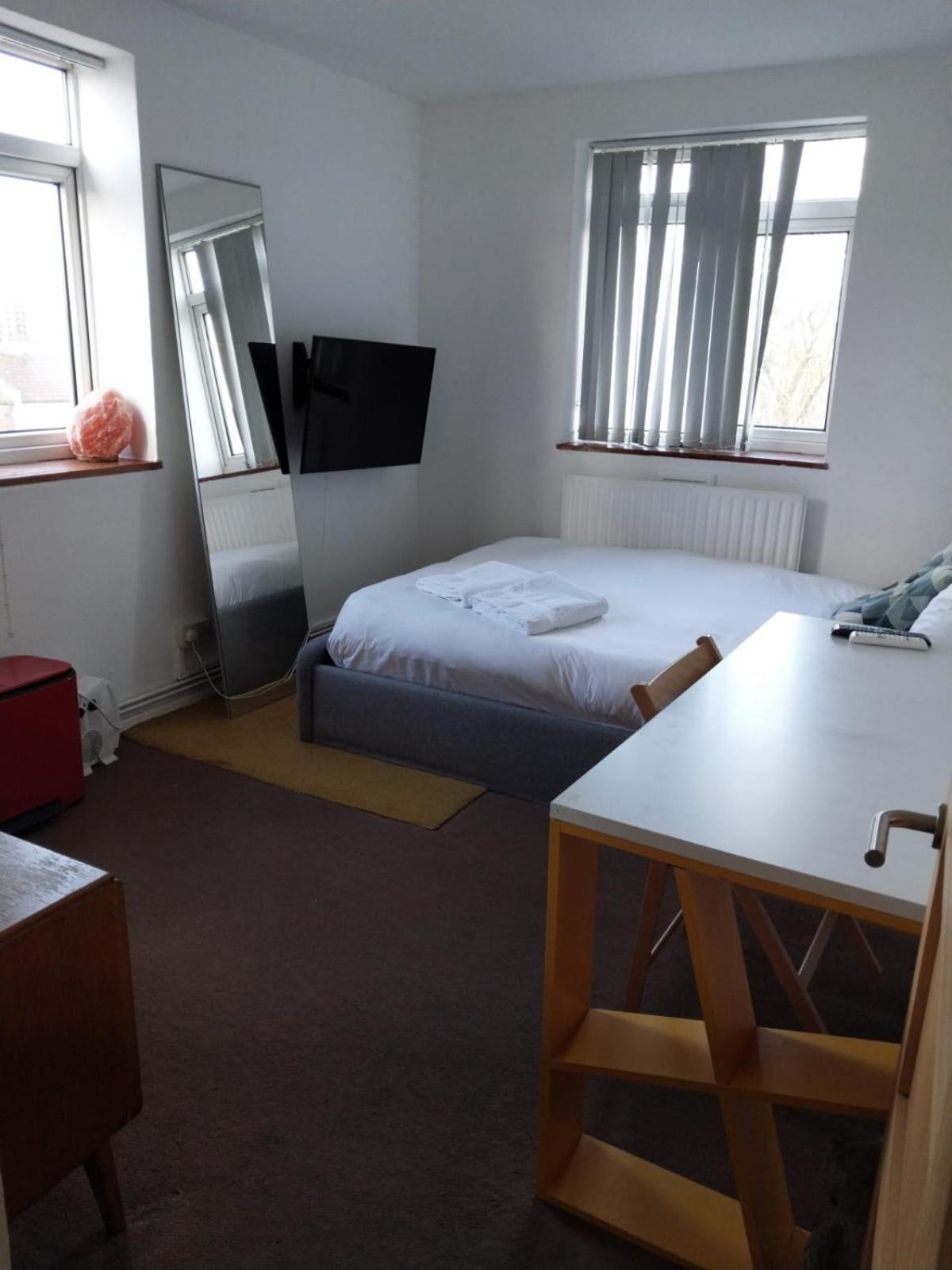 Stay In Edgware Road Guesthouse Londen Buitenkant foto