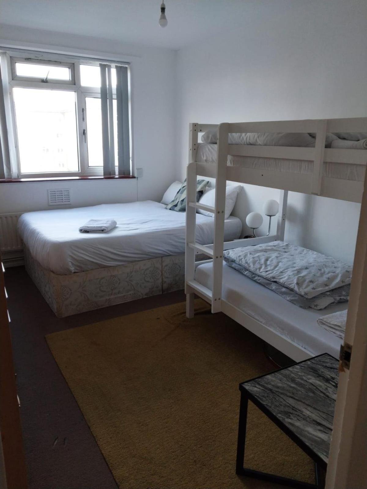 Stay In Edgware Road Guesthouse Londen Buitenkant foto